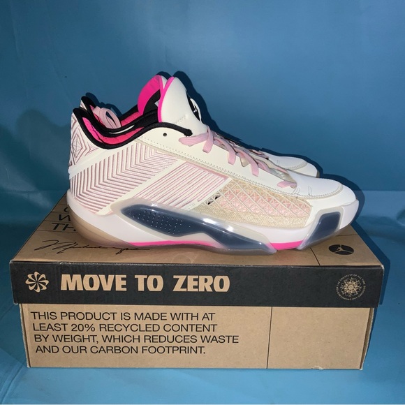 NEW Men's Jordan 38 Low Coconut Milk Size 10.5 FD2326-100 - Picture 3 of 8